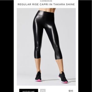 Carbon38 Slick Black Capri Leggings